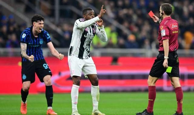 九游体育官网-【观点】赚对手下场后疯狂庆祝，巴斯托尼错在哪里？